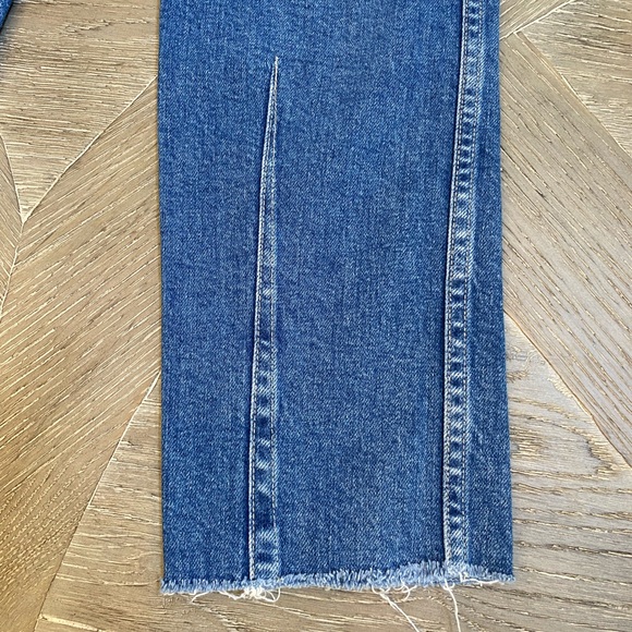 Trave Deja Utility Taper Jeans - Picture 5 of 8